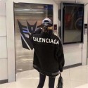 Balenciaga バレンシアガ ブランド ファーコート フェイクレイヤードのラムズウール製フード付きコート フリースコート レディース フード付き ジャケット ロングボアコート 秋冬 防風 耐摩耗性 あったか 快適さと通気性 フリースジャケット 重ね着風