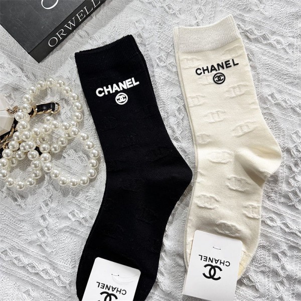 Chanel シャネルレディース向け 靴下 かわいい ブランド ストッキング 大人気ブランドミドルソックス 高品質ブランドソックス 男女兼用 ファッション