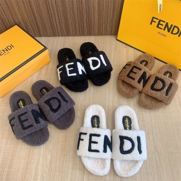 フェンディブランド ルームシューズ ファー  Fendi もこもこスリッパ ふわふわ 秋 冬 ウインター あったかい かわいい お家 室内 サンダル 滑り止め スリッパ レディース