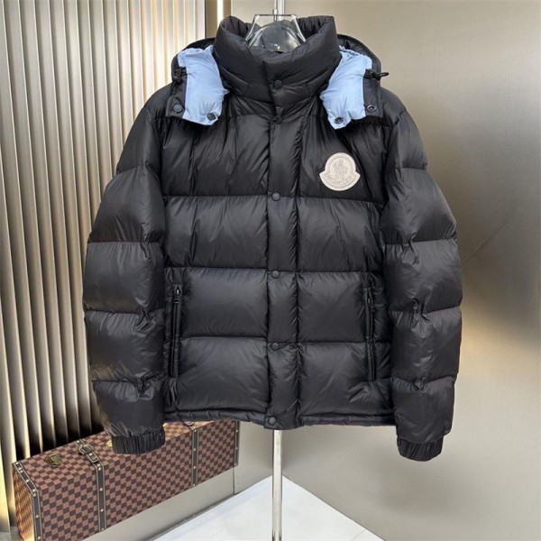 Moncler モンクレールブランドダウンコート メンズ コート メープルリーフ 撥水 ダウンジャケット 中綿 フード付き ボリュームネック 防寒 ジッパー 男女兼用 カジュアル 通勤 厚手 冬服