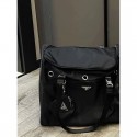 Prada プラダ ペット用キャリーバッグ ブランドパロディ 小型ペット用キャリーバッグ 気質のある 手提げバッグ 犬用バッグハイブランド犬猫用キャリーバッグ