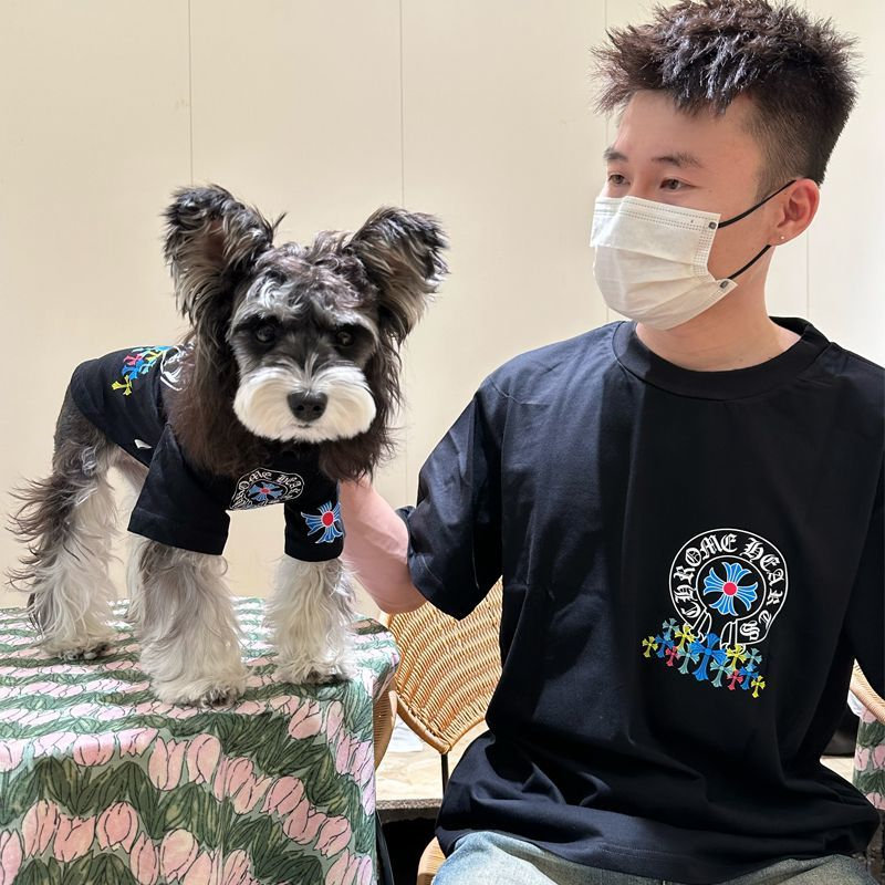 クロムハーツ犬用ｔシャツ